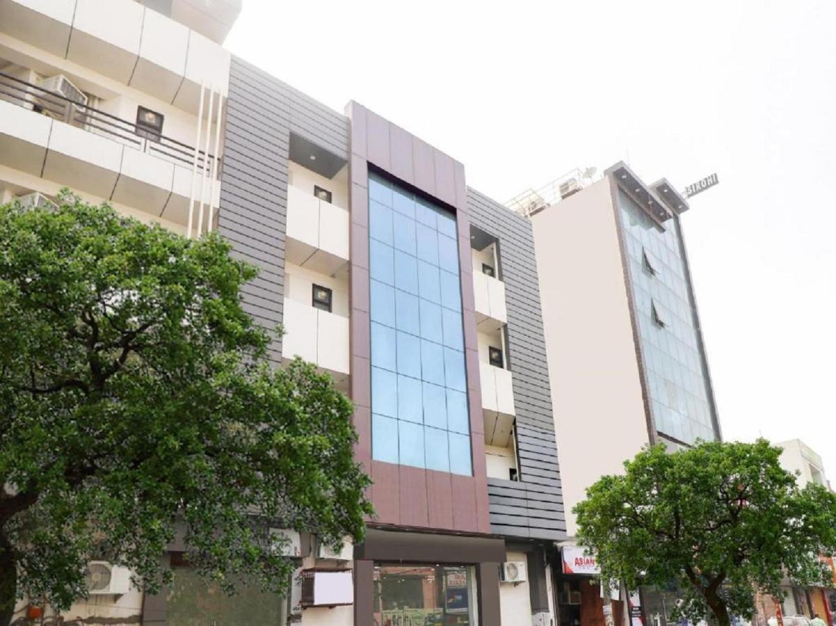 Hotel Red Snapper Couple Friendly At West Delhi New Delhi Ngoại thất bức ảnh